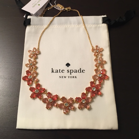 kate spade Jewelry - Kate Spade Pink Clear Glass Bed of Roses Necklace